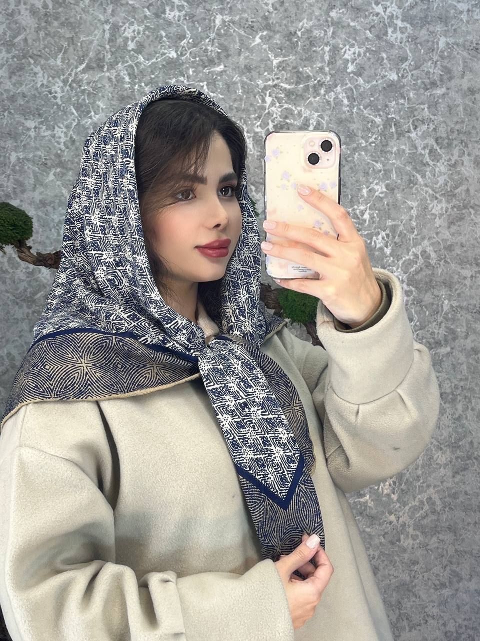 روسری زنانه لوزی حاشیه ۲۰۱