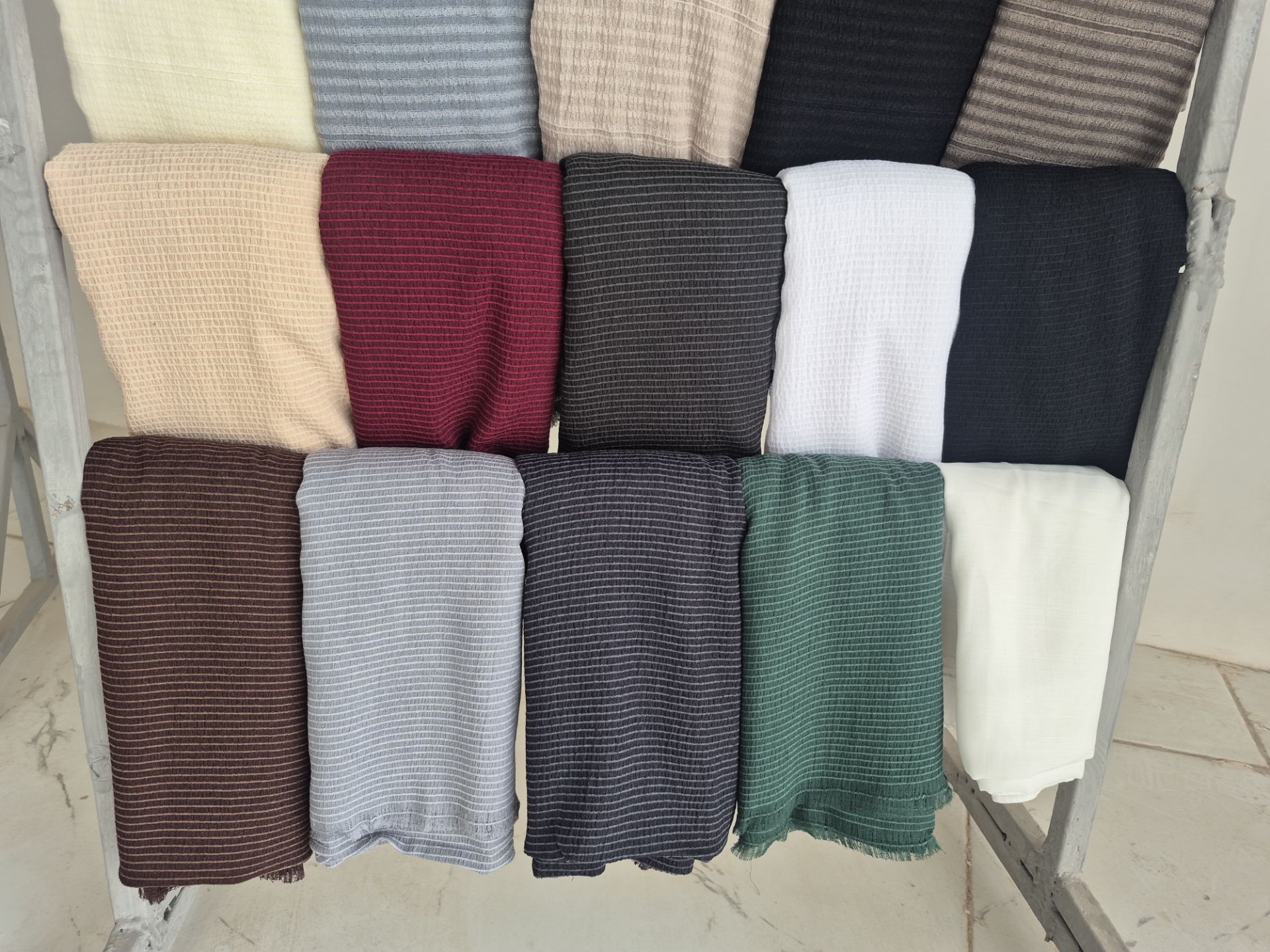 شال نخی خط افقی ۰۲۳